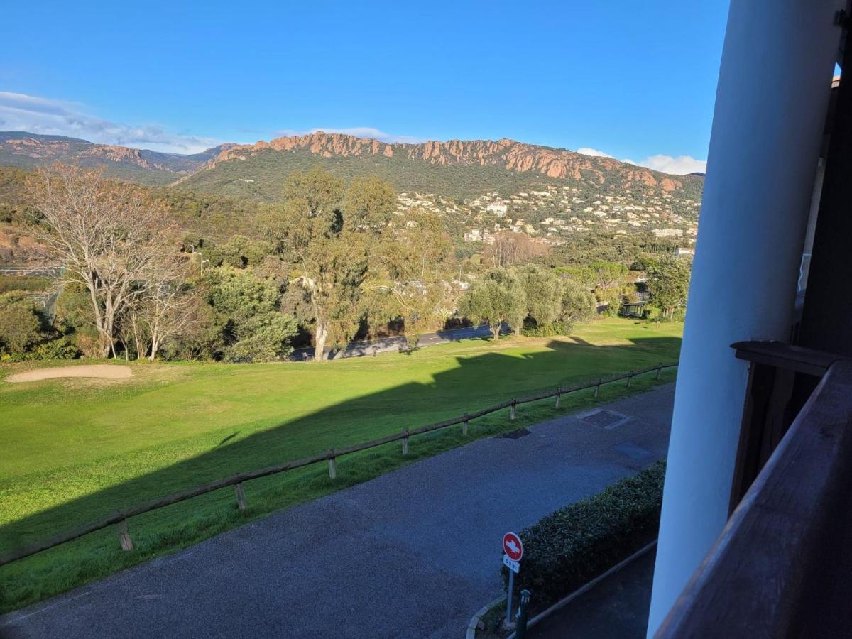 Appartement Superbe 4/5 Pers Dans Résidence Cap Esterel *