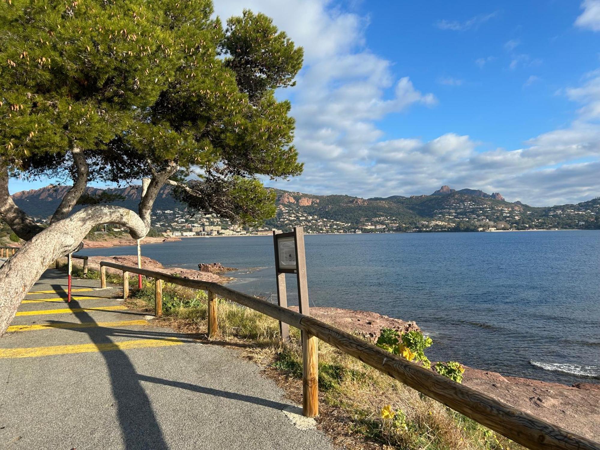 Apartment Superbe 4/5 Pers Dans Cap Esterel